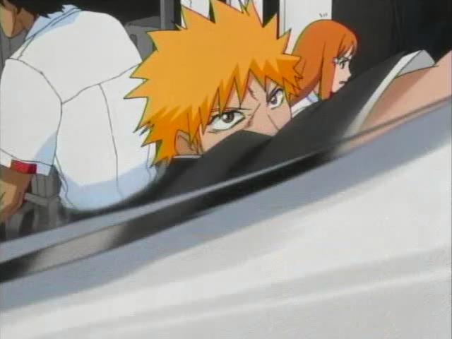 Otaku Gallery  / Anime e Manga / Bleach / Screen Shots / Episodi / 071 - Il momento dello scontro - Un mano malvagia si avvicina al Quincy / 079.jpg